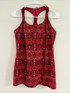 Athleta Patterned Racerback Tank size medium